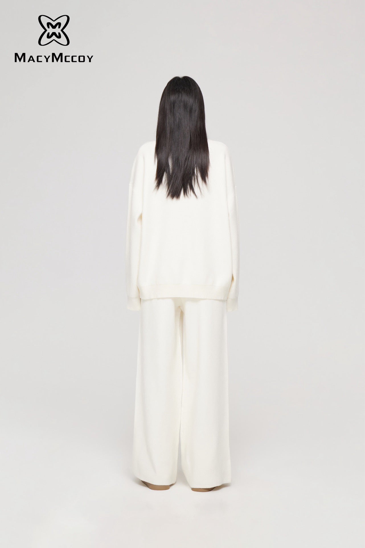 MacyMccoy Casual Knit Suit - White