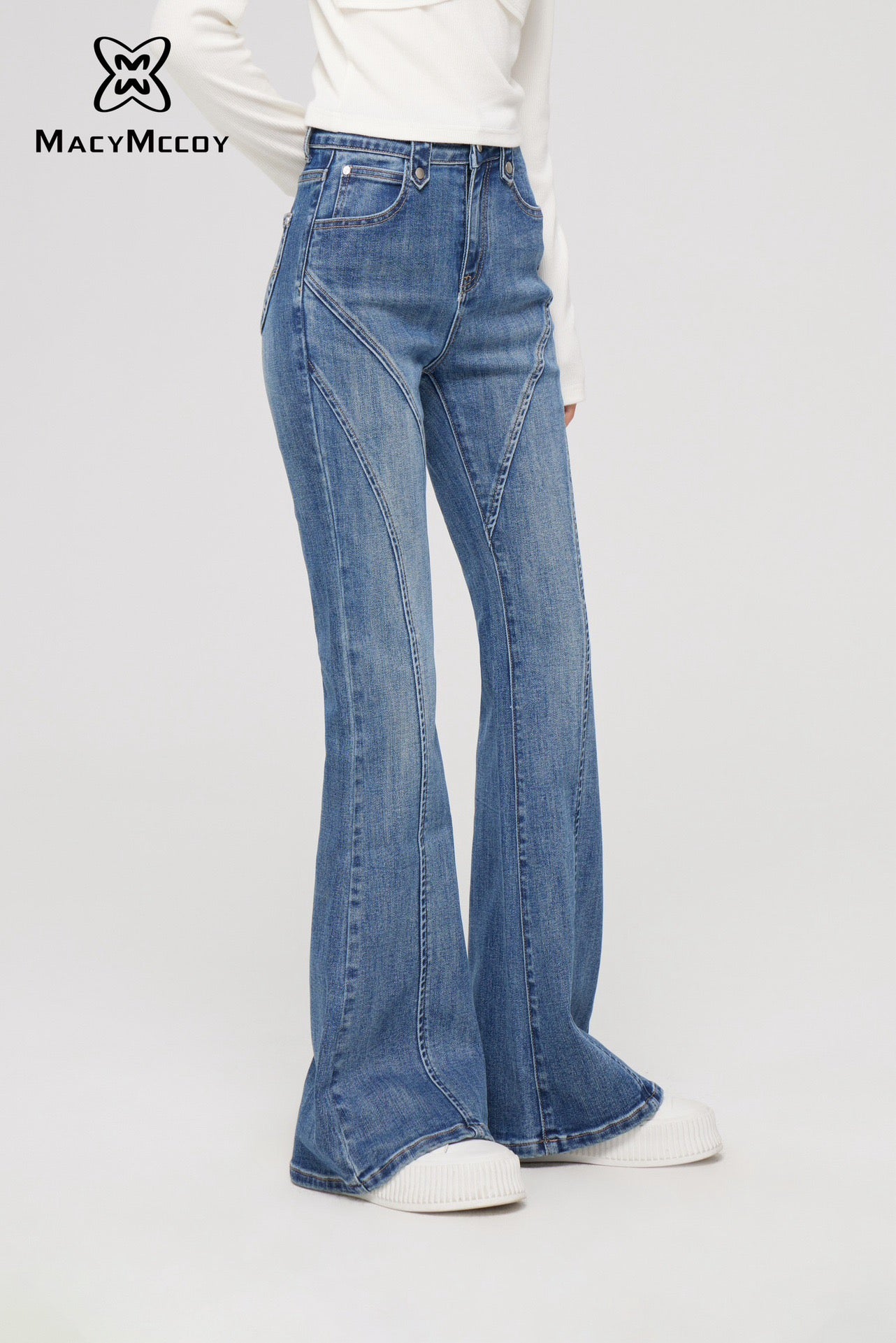 MacyMccoy Flare Jeans - Light Denim