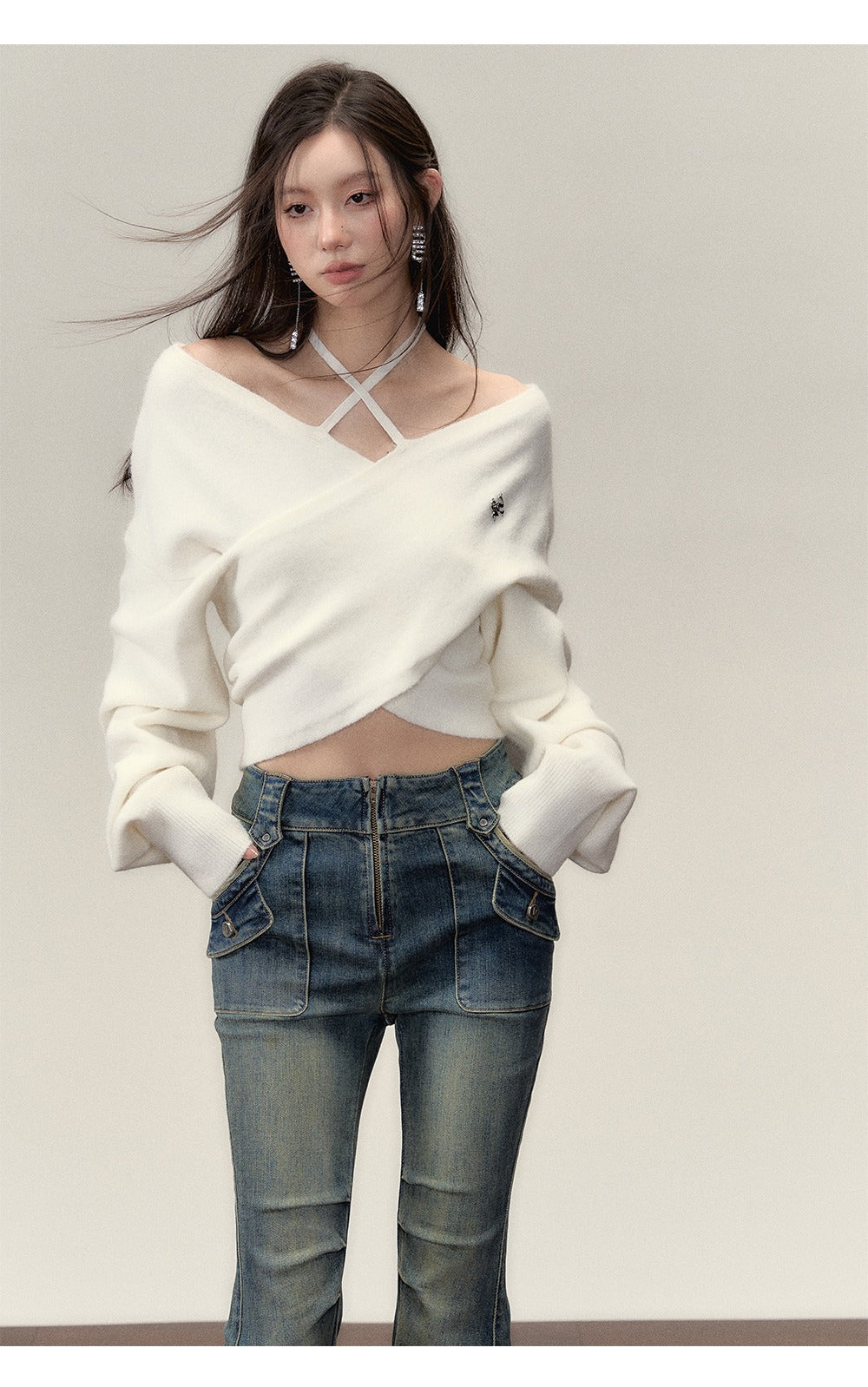 VIA PITTI Crossed Design One-Shoulder Sweater - White