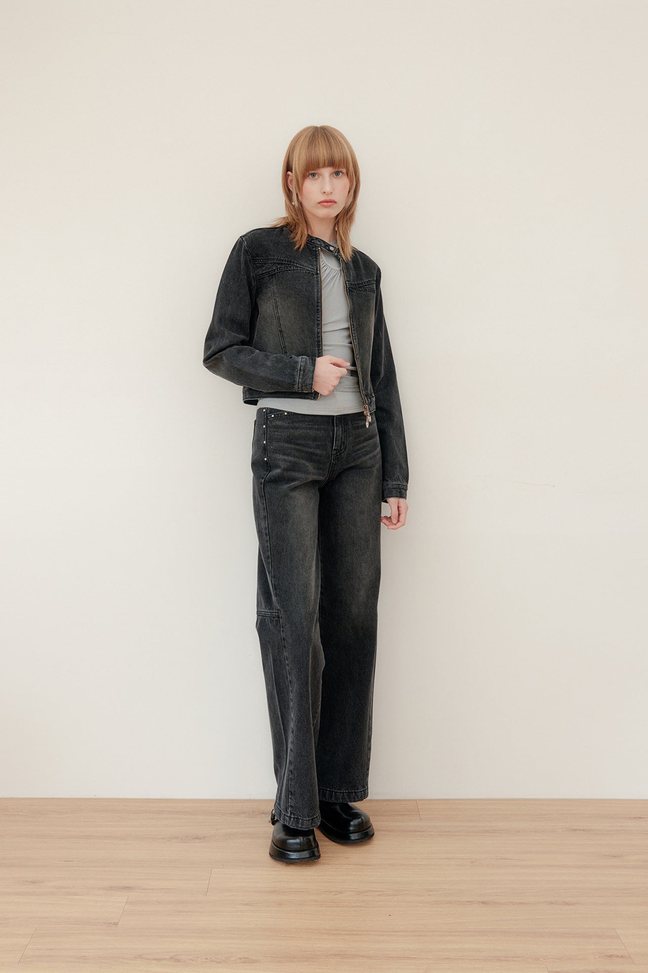 YUSE CROP DENIM TWO WAY JACKET - BLACK