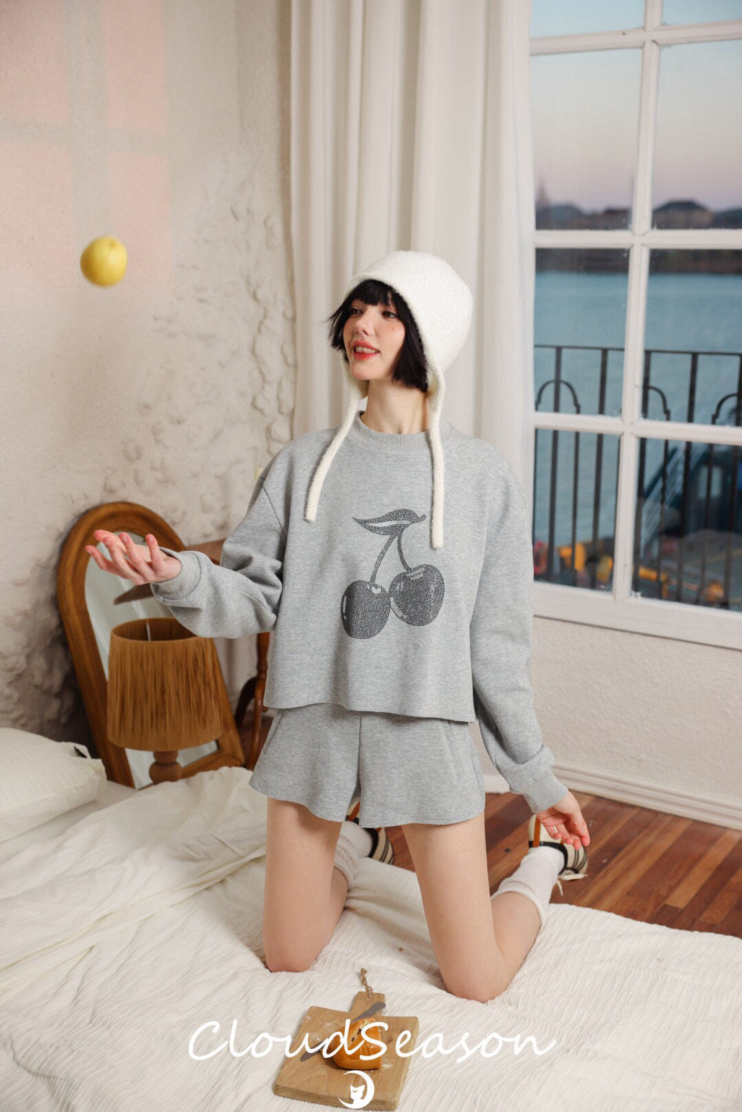 CLOUDSEASON Cherry Set (Hoodie + Shorts)