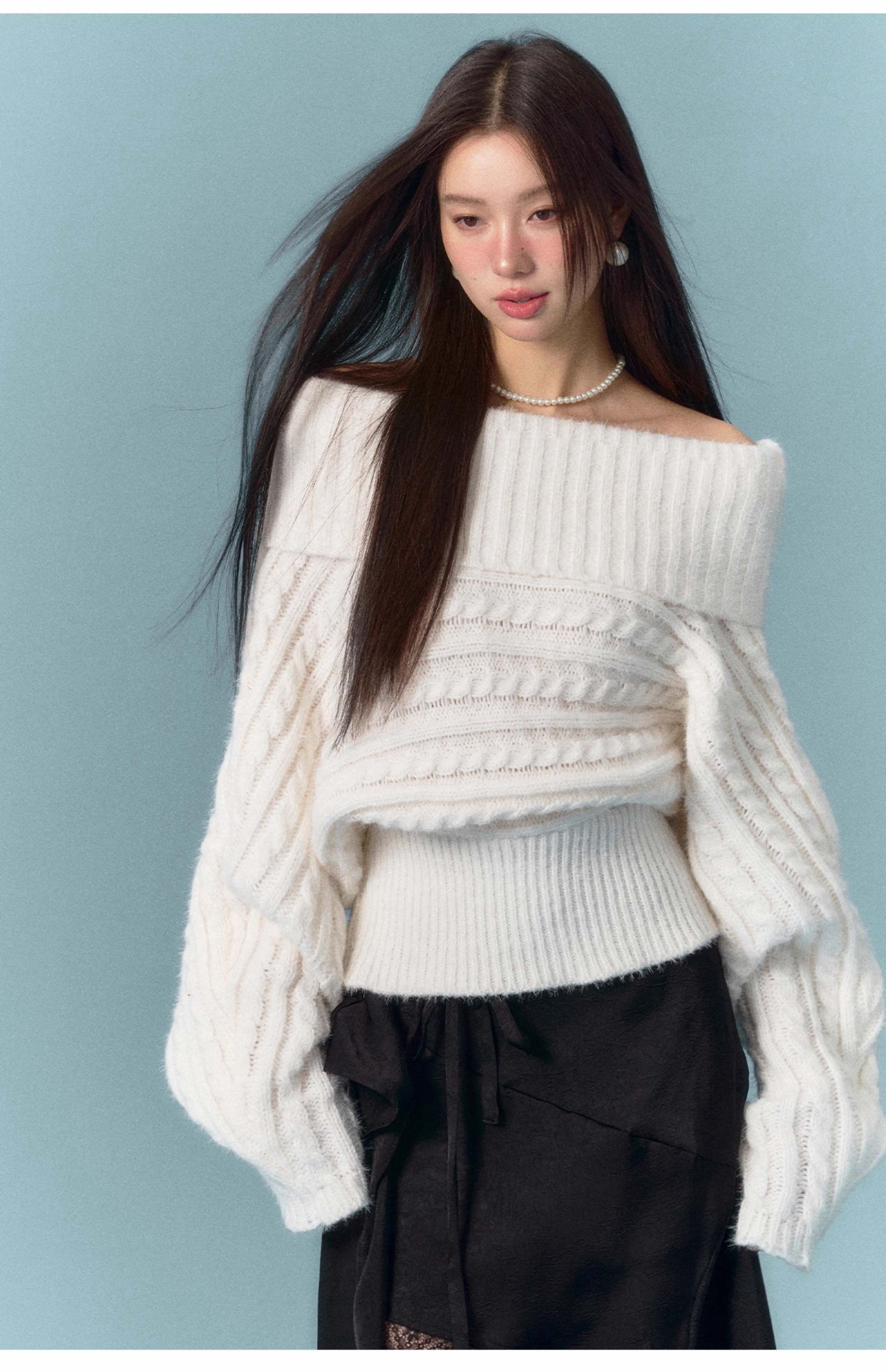 ASGONY One-Shoulder Sweater - White