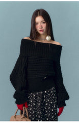 ASGONY One-Shoulder Sweater - Black