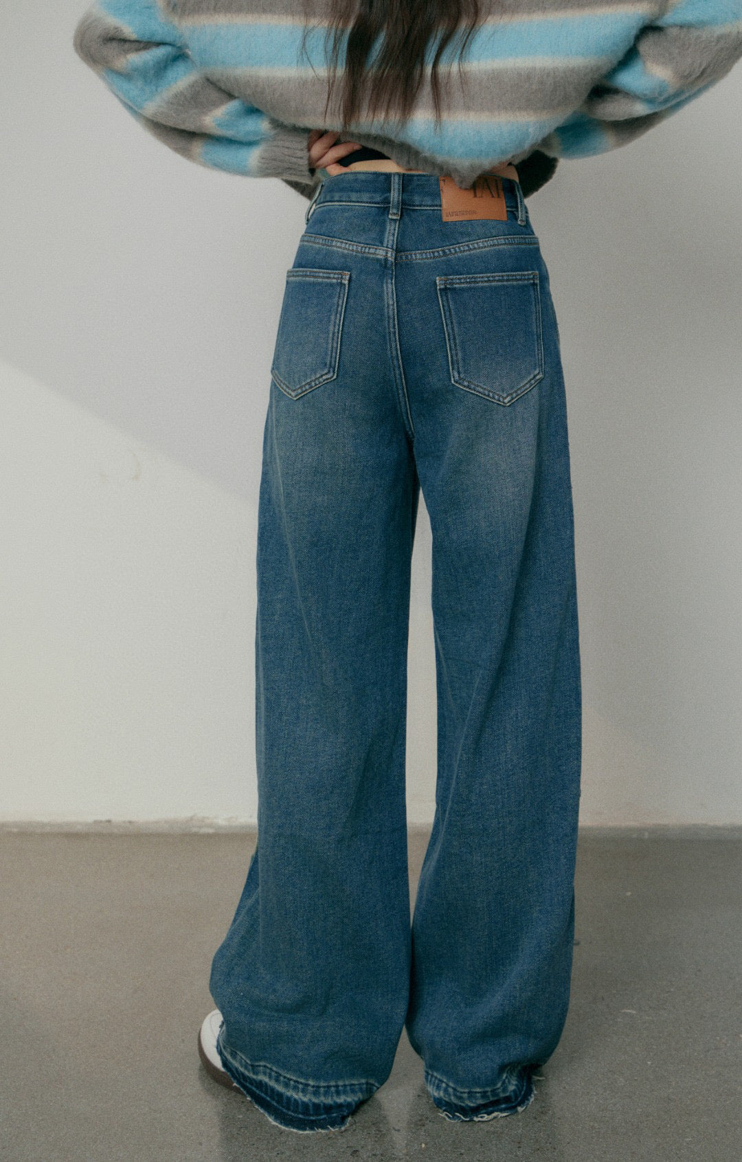 La Freedom Straight Leg Jeans