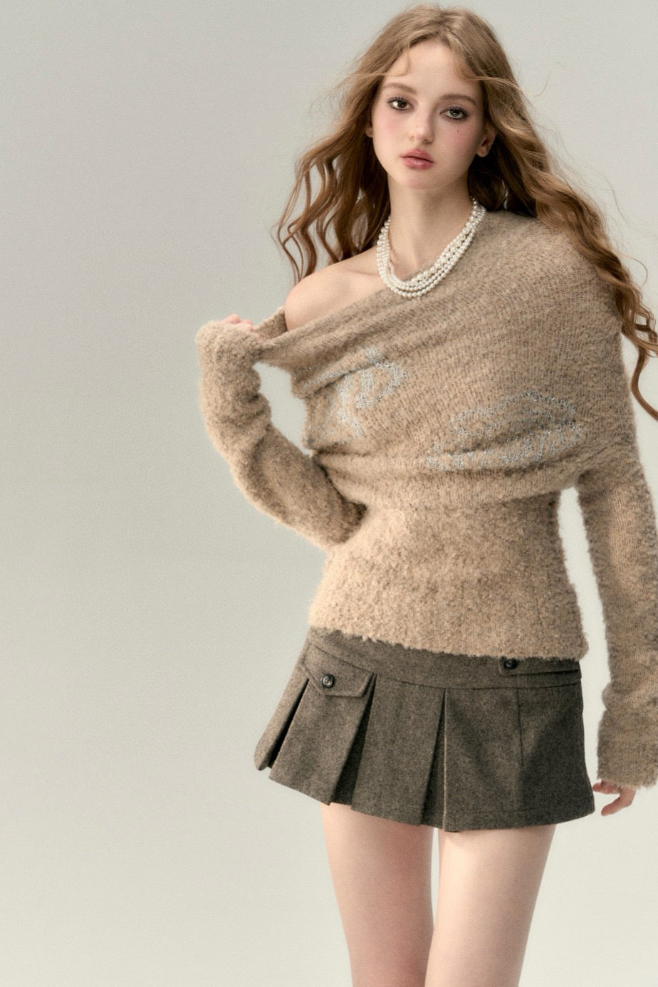 VIA PITTI Rose Off-shoulder Sweater - Khaki