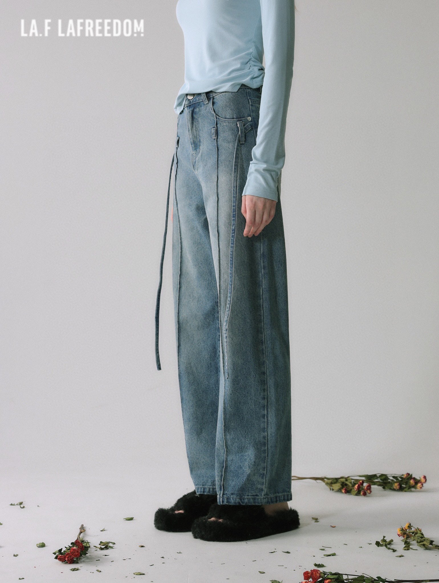 La Freedom Straight Leg Jeans