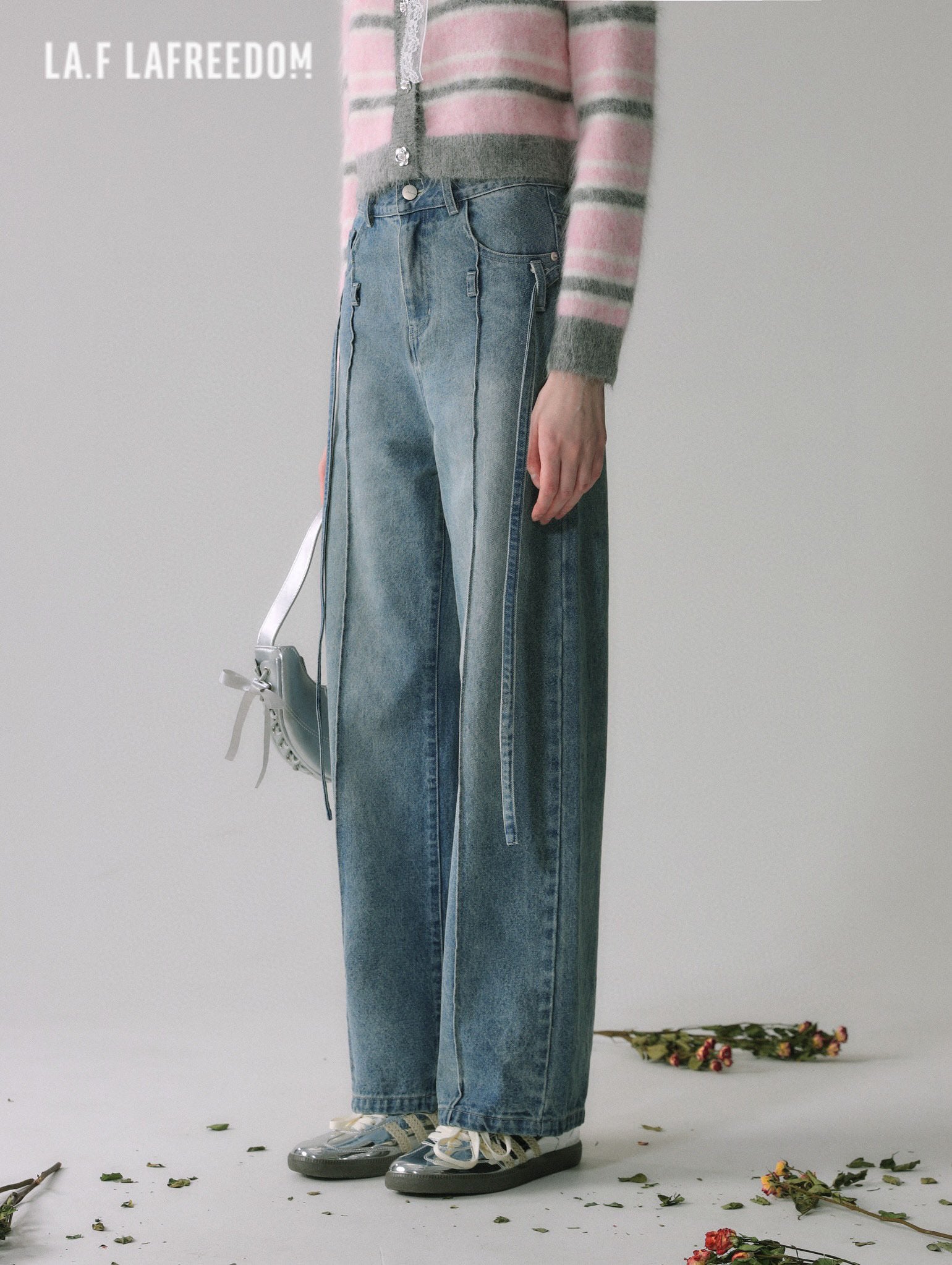 La Freedom Straight Leg Jeans