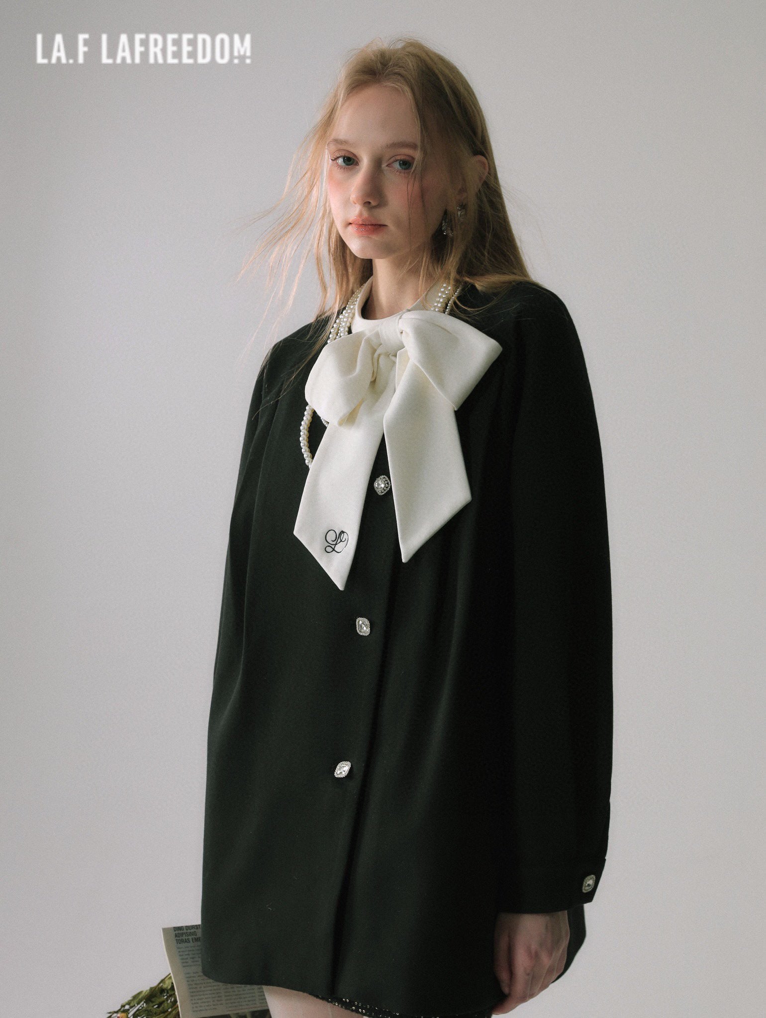 La Freedom Bow Tie Cape Coat-Black